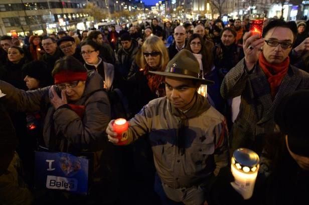 obrázek: Nevyhasneme! Průvod Prahou uctil památku Jana Palacha
