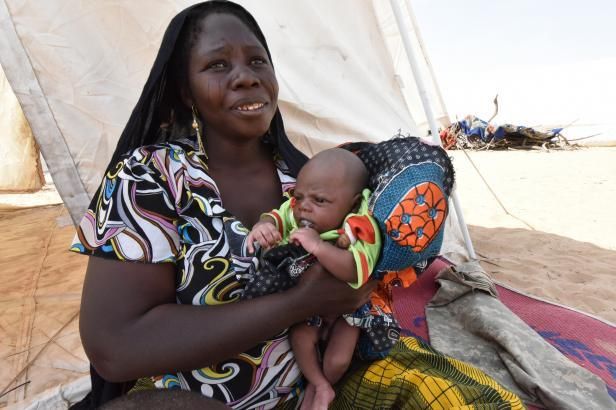 obrázek: Nigerijské ženy a děti unikly ze zajetí Boko Haram