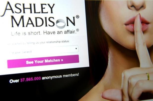 obrázek: Noční můra milionů nevěrníků – Hackeři chtějí zveřejnit údaje ze seznamky