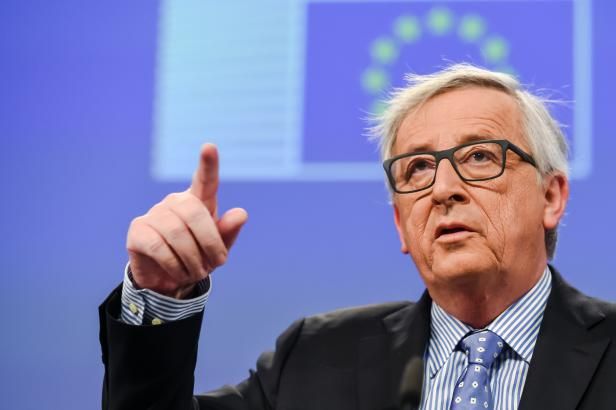 obrázek: Od Turecka čekáme plnění slibů, reagoval Juncker na výhružky z Ankary