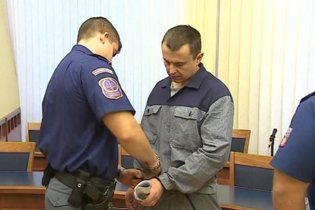 obrázek: Odsouzený policista spáchal ve vězení sebevraždu