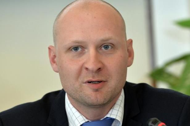 obrázek: Odvolaný Babišův náměstek: Nechtěl jsem jen sedět na ministerstvu a koukat z okna