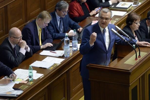 obrázek: Opozice s vyslovením nedůvěry Sobotkově vládě neuspěla