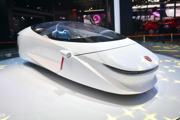 obrázek: Pekingský autosalon vystavil luxusní elektromobily i offroad za 45 milionů