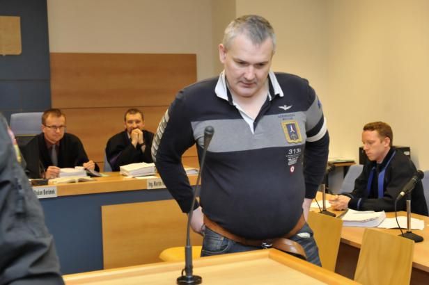 obrázek: Po pětihodinovém proslovu Radka Březiny soud odročil proces s lihovou mafií