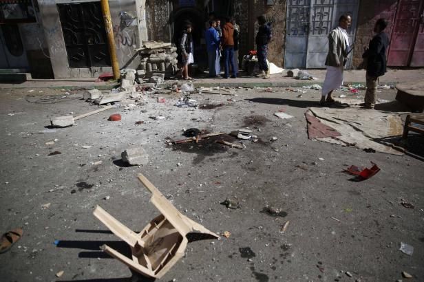 obrázek: Počet mrtvých svatebčanů po náletu v Jemenu přesáhl 130