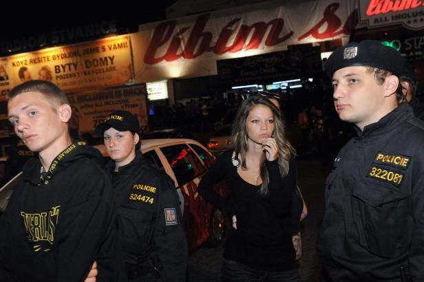 obrázek: Policejní akce odhalila přes 650 nezletilých, kteří pili alkohol