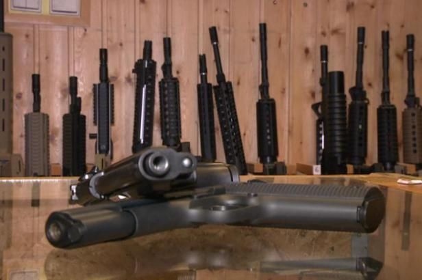 obrázek: Policejní exprezident: Nedělejme z Brodu strašáka, problémem jsou nelegální zbraně