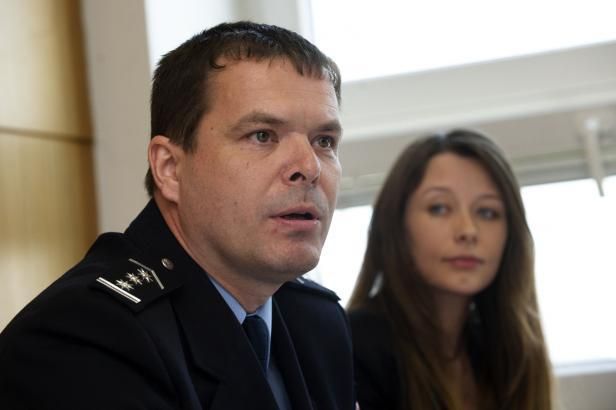 obrázek: Policie obvinila dvacet lidí z podvodů s pojištěním, podíleli se i lékaři