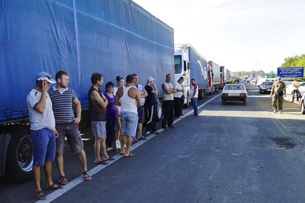 obrázek: Politické divadlo, odsoudila Moskva potravinovou blokádu Krymu