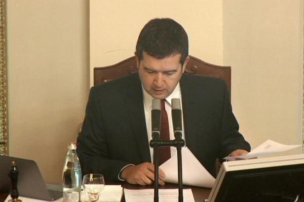 obrázek: Poslanci kritizují docházku ministrů. Klouzavý mandát znovu na scéně