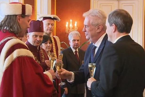 obrázek: Prezident Zeman jmenoval nové rektory tří univerzit