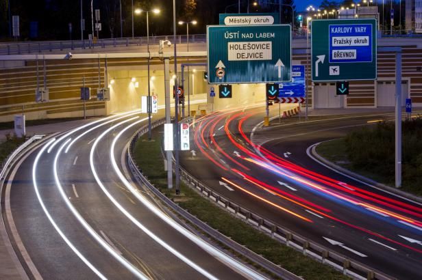 obrázek: Protikorupční policie zasahuje v ČKD Praha DIZ, firmě majitele hokejové Sparty