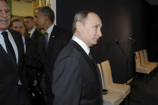 obrázek: Putin: Sestřelení letadla mělo krýt obchodování s ropou mezi Ankarou a IS