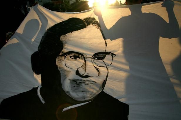obrázek: Romero vive: Blahořečení arcibiskupa přihlíželo čtvrt milionu Salvadorců
