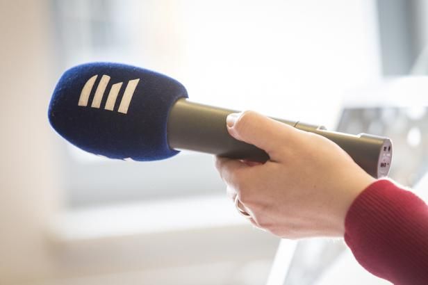 obrázek: Šanci stát se šéfem Českého rozhlasu mají Končelík, Němeček, Zavoral, Kralert a Skřivánek