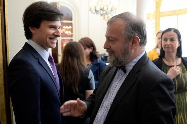 obrázek: Schapiro pochválil Kmoníčka za žehlení sporů se Zemanem