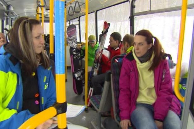 Skibusy na Lipensku nově propojují areály v ČR a Rakousku