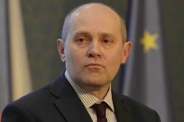 obrázek: Služební zákon startuje, za týden ho ohrozí Ústavní soud