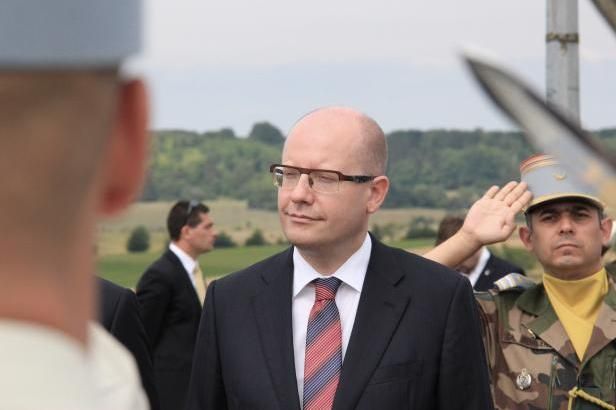 obrázek: Sobotka a veteráni oslavili vznik československých ozbrojených sil