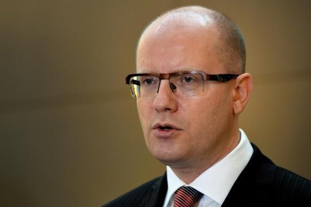 obrázek: Sobotka a Zeman jsou útokem v Uherském Brodě šokováni