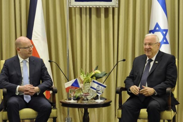 obrázek: Sobotka o migrační vlně: Díky dobrým vztahům s Izraelem jsme větší realisté