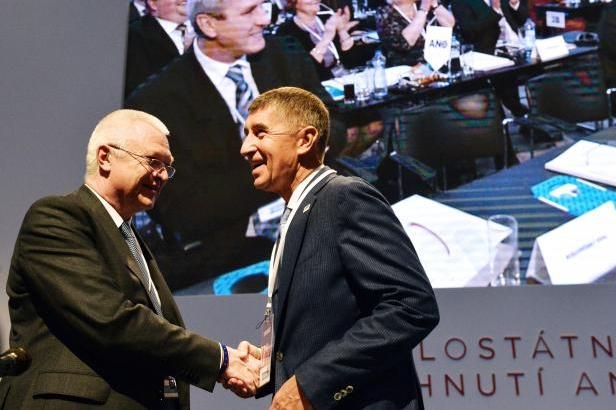 obrázek: Sobotka se vymezil vůči sněmu ANO, v koalici ale chce pokračovat