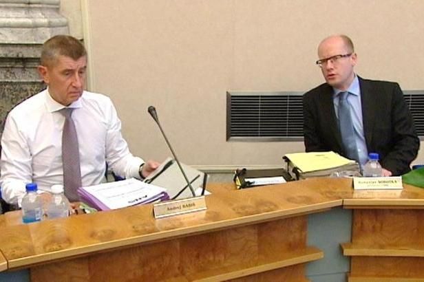 obrázek: Sobotkův rok: Přetahovaná se Zemanem, Babišem i s vlastní stranou