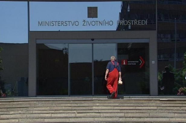 obrázek: \nSoud vyslyšel obce, ministerstvo musí zrušit plán péče o Šumavu\n