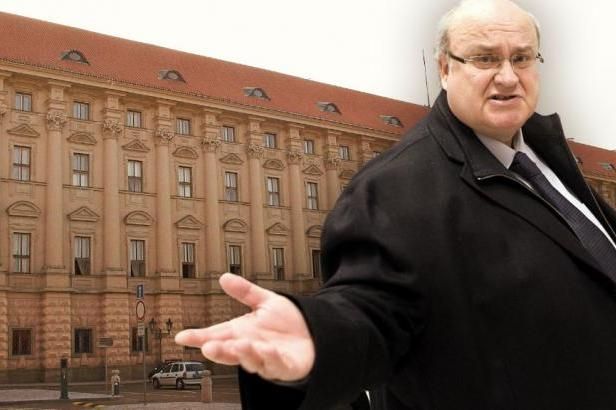 obrázek: Soudce měl zahlazovat trestné činy, míří před kolegy