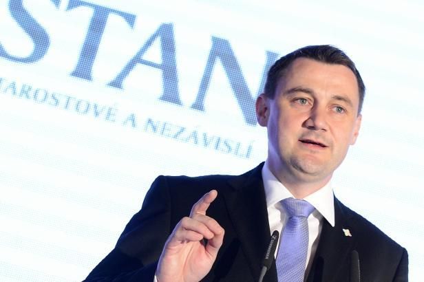 obrázek: Stíhaný Půta zůstává v čele STAN, funkci ale nechal dál pozastavenu