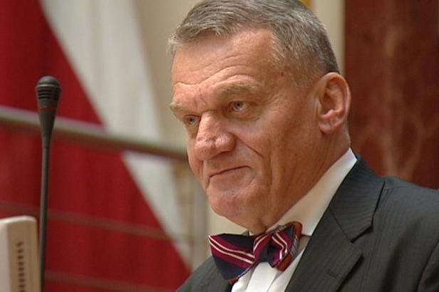 obrázek: Svobodu nevydávejte, doporučuje výbor poslancům