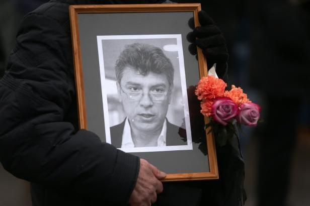 obrázek: Tisíce Moskvanů přišly uctít památku zavražděného Němcova