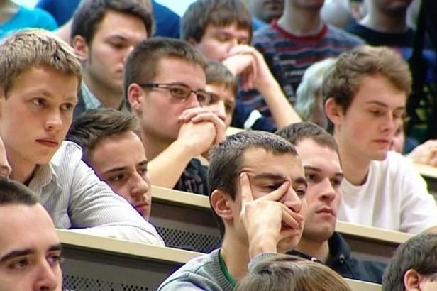 obrázek: UJAK nesouhlasí s rušením pedagogického oboru, chce se odvolat