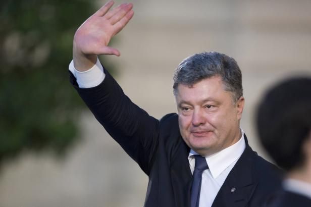 obrázek: Ukrajinští oligarchové chudnou. Až na Porošenka