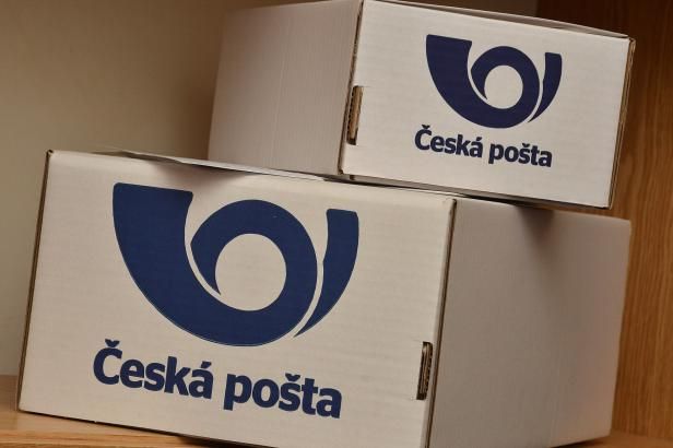 obrázek: V kauze pošty a úplatků chce žalobce potrestat dva lidi
