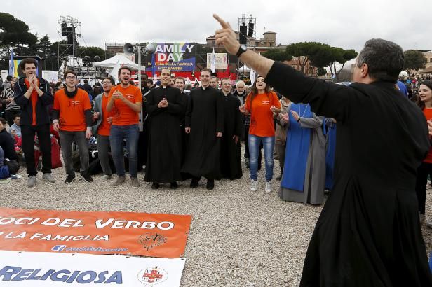 obrázek: V Římě se demonstrovalo proti sňatkům osob stejného pohlaví