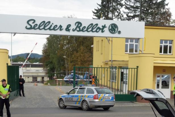 obrázek: Ve Vlašimi explodoval střelný prach. Firma pohřešuje tři lidi