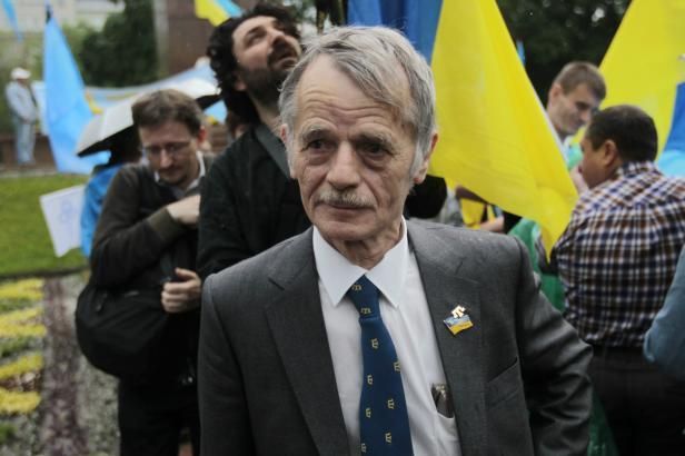 obrázek: Vůdce Tatarů: Rusové si udělali z Krymu vojenskou základnu