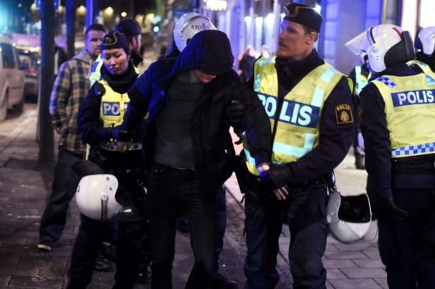 obrázek: Vypadal jako migrant, tak ho napadli. Ve Švédsku se množí útoky proti cizincům