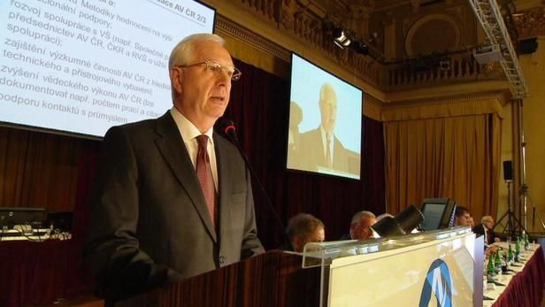 obrázek: \nVýzkum pro praxi, velí strategie Akademie věd\n
