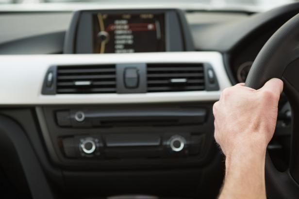 obrázek: Významný autoservis čelí obžalobě z instalace kradené navigace