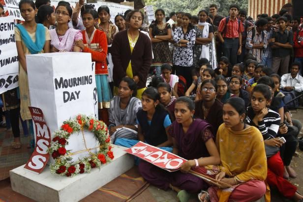 obrázek: Za znásilnění bude v Indii hrozit přísný trest i nezletilým