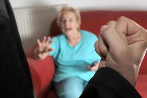 obrázek: Zvlášť zranitelné oběti: Senioři mají mít nově postavení jako děti