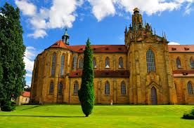 obrázek: Koncerty rozezní v sobotu klášter i hrad 