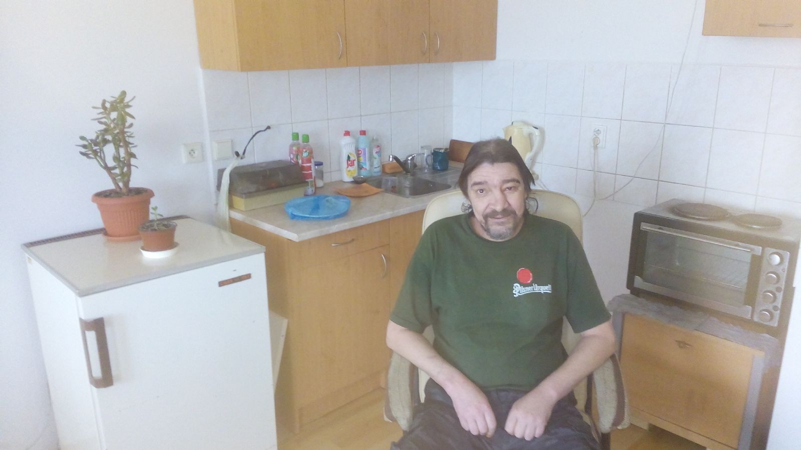 Plníme Vaše nevyslovená přání - pan Ruczkal a darovaný nábytek