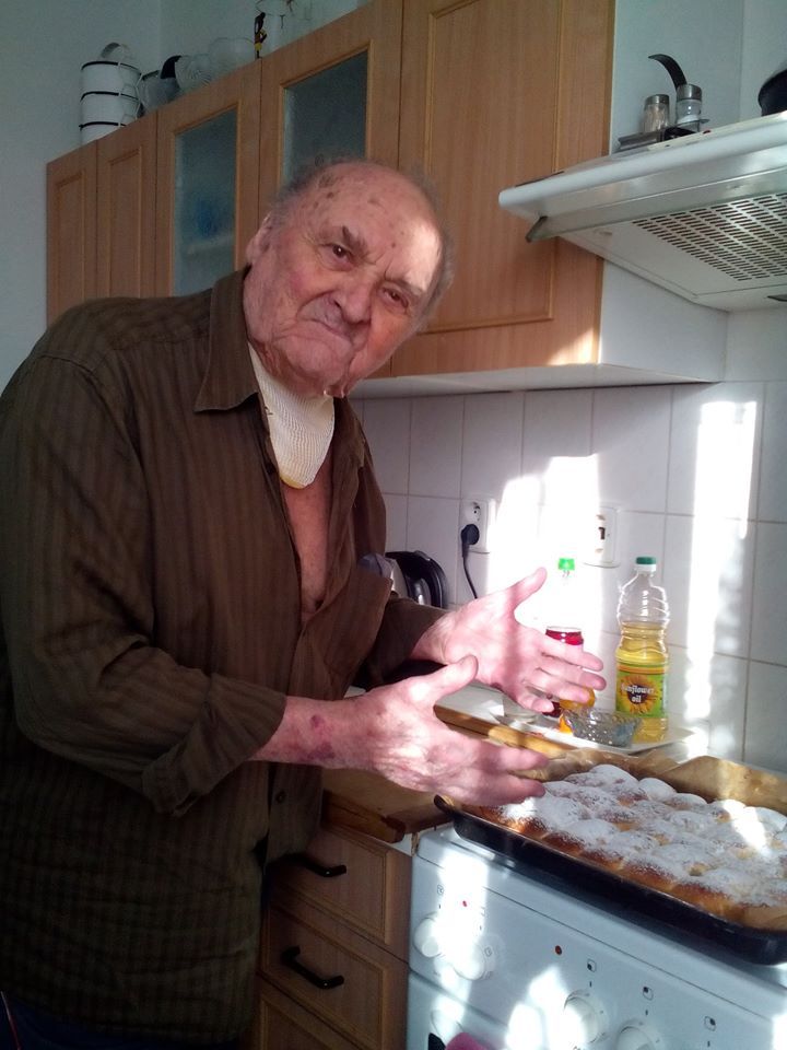 Plníme Vaše nevyslovená přání - upečené buchty s povidly