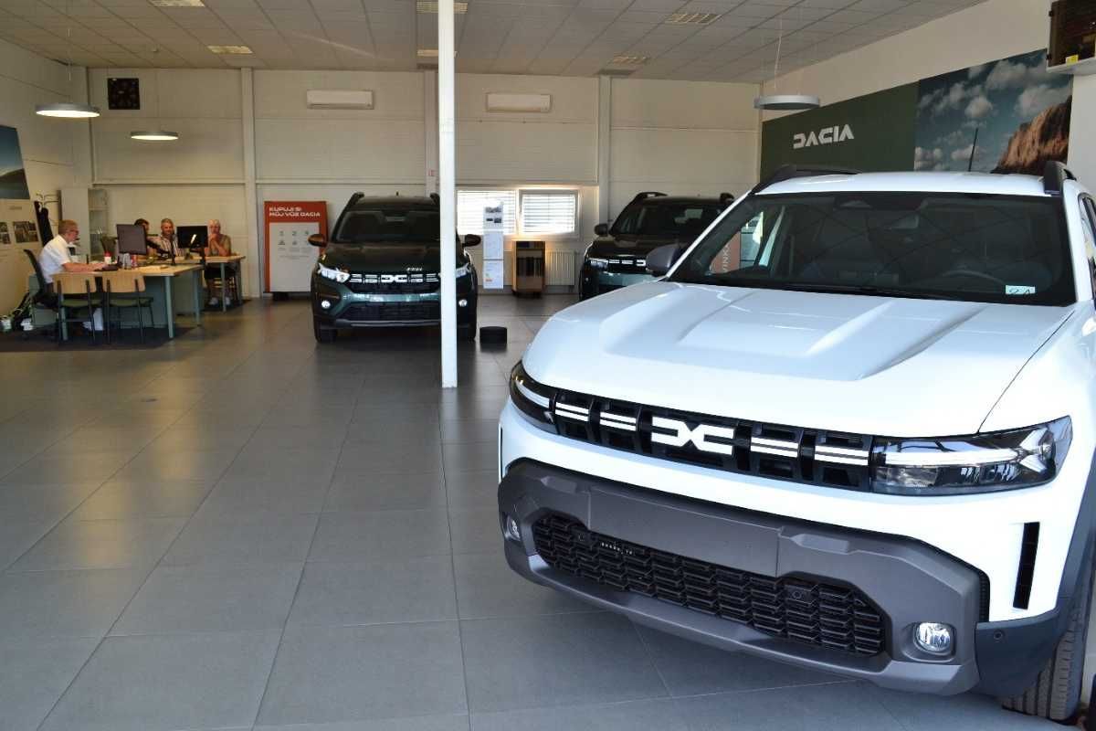 Elektromobilita Dacia v Plzni - dostupná cesta k úsporné jízdě