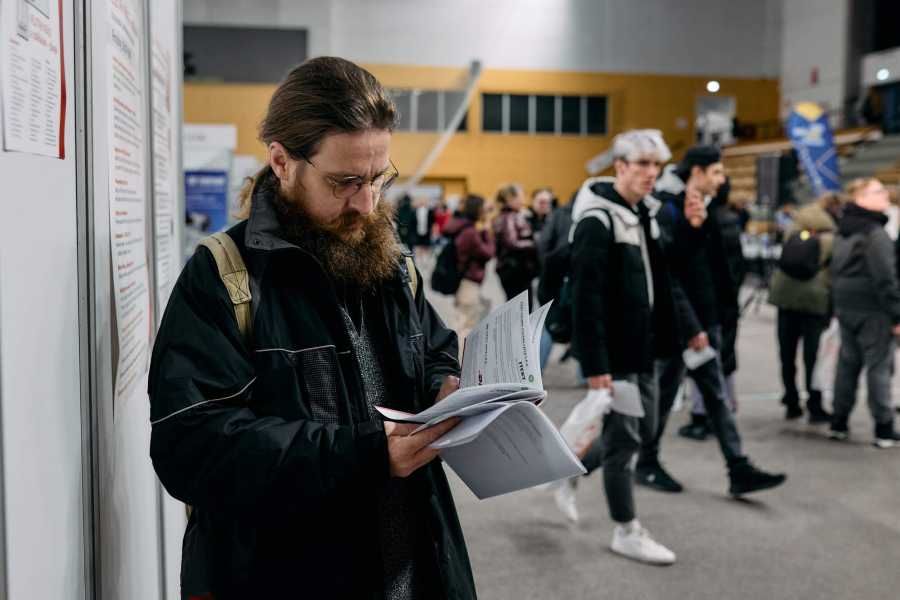 Na Veletrh práce a vzdělávání v Plzni přišlo 2400 návštěvníků. Příležitosti pokračují i v online prostředí až do dubna