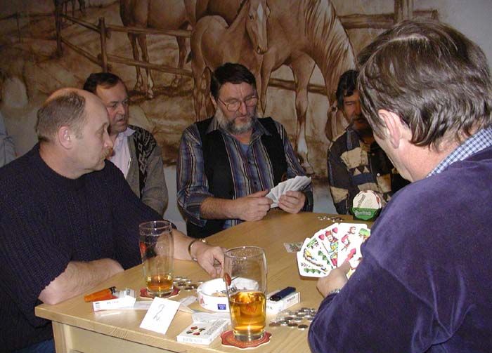 obrázek: Turnaj v mariáši vyhrál K. Suchý